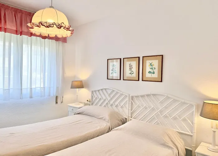 El Capricho Townhouse With Swimming Pool - Eaw Homes *