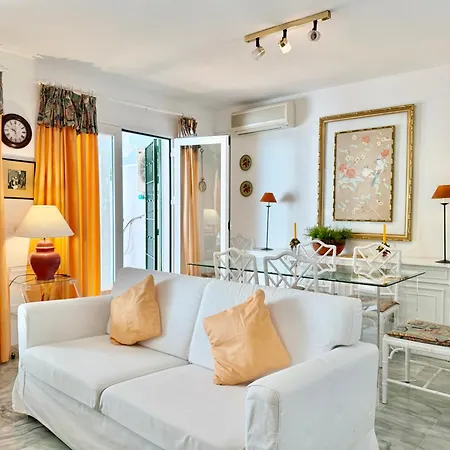 El Capricho Townhouse With Swimming Pool - Eaw Homes 度假居